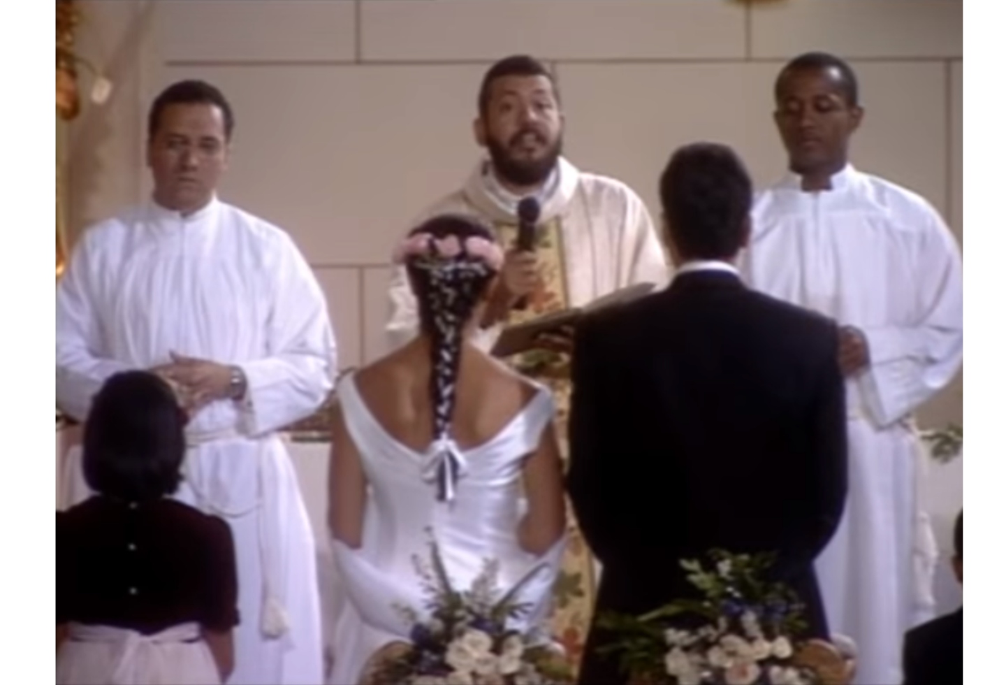 Padre Alberto Linero en Betty la fea