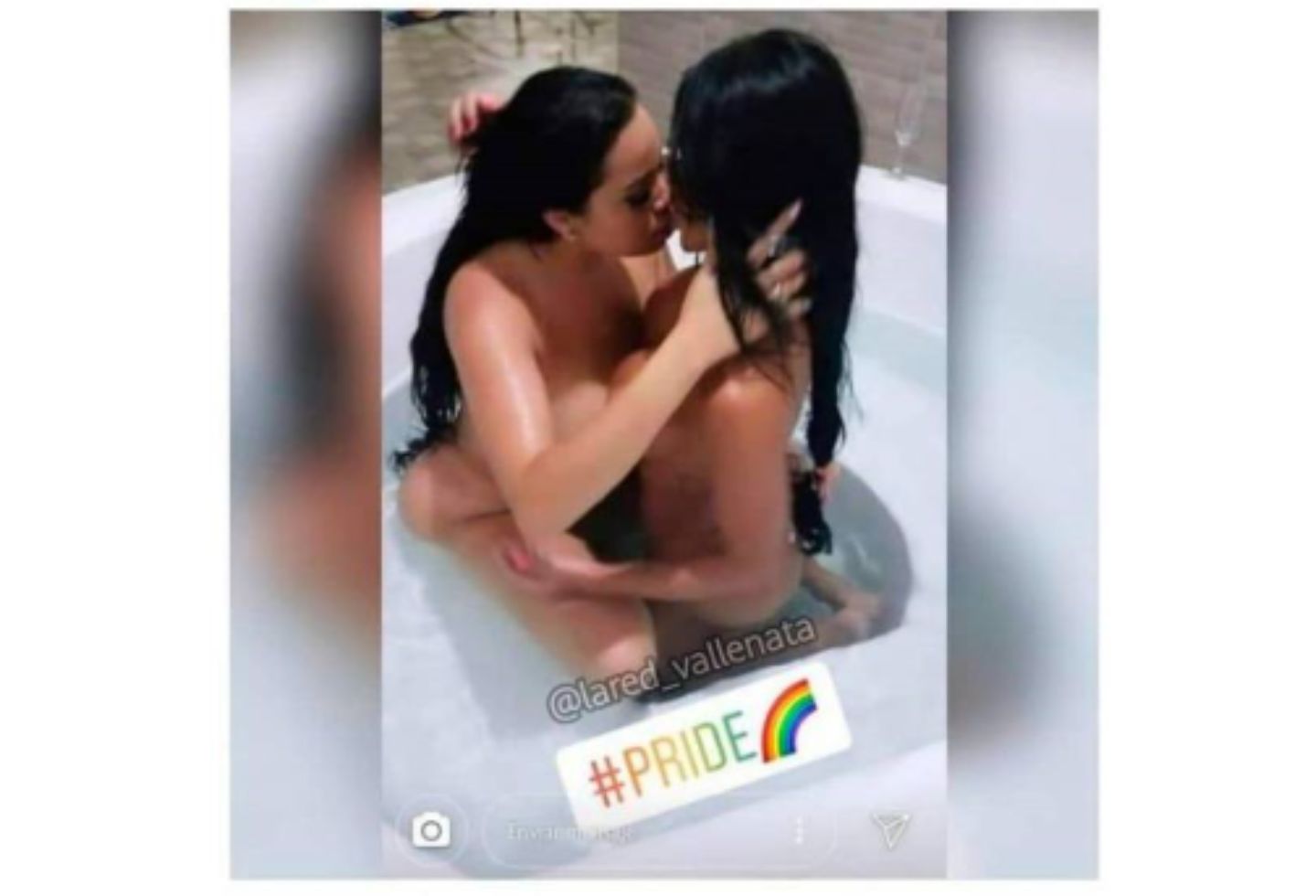 Supuesta foto de Ana del Castillo con otra mujer