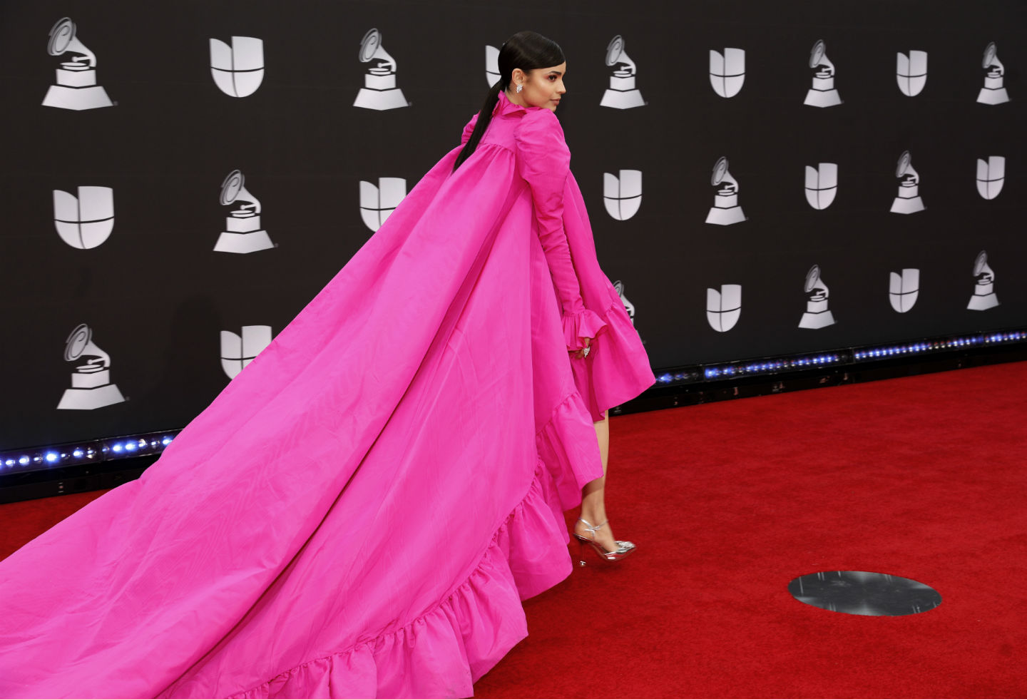 Sofia Carson en los Grammy Latinos