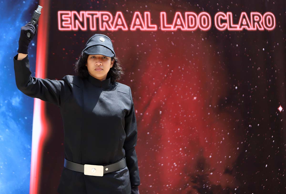 Fans de 'Star Wars Colombia' caracterizados como los personajes de la saga