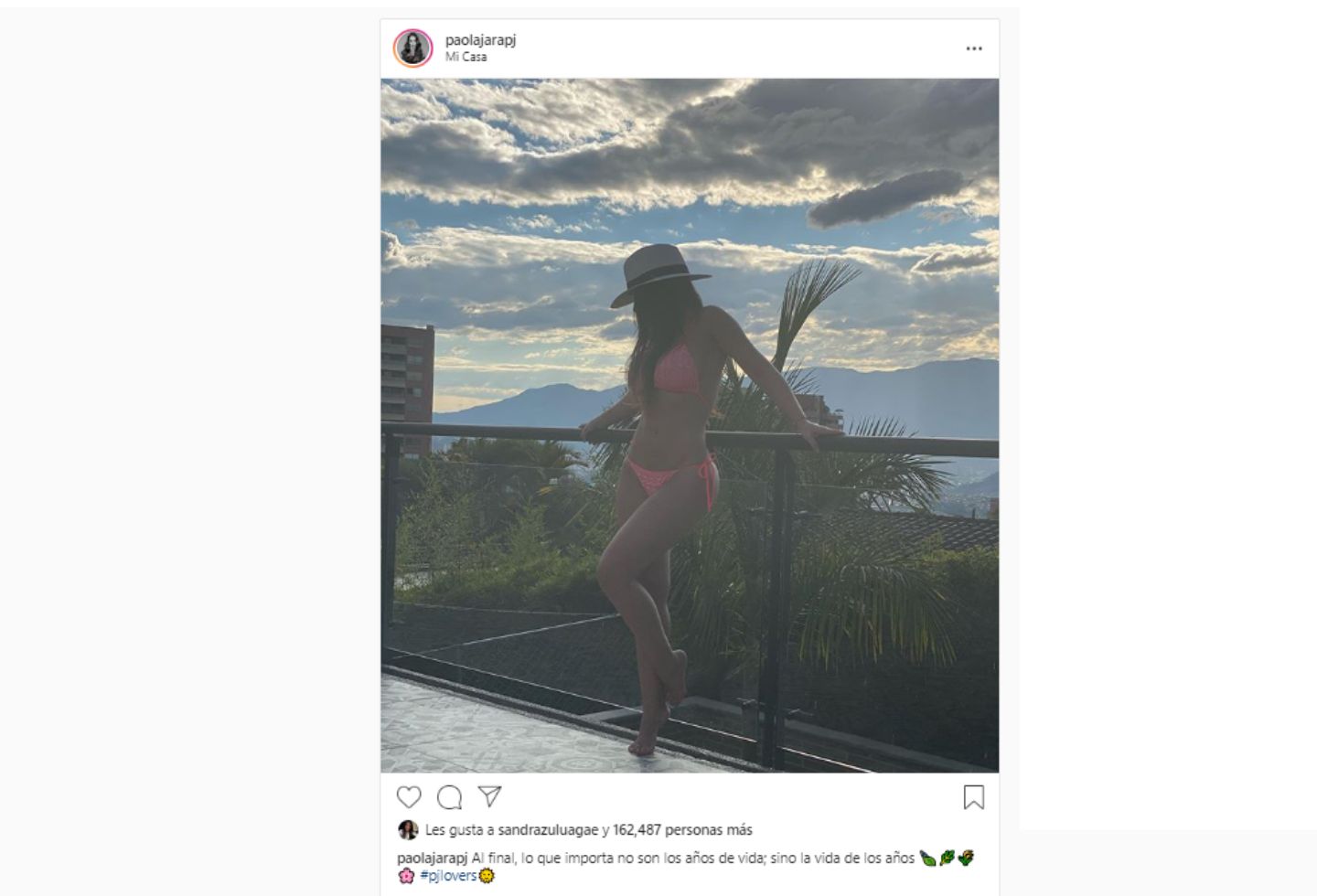 Paola Jara así posó en bikini