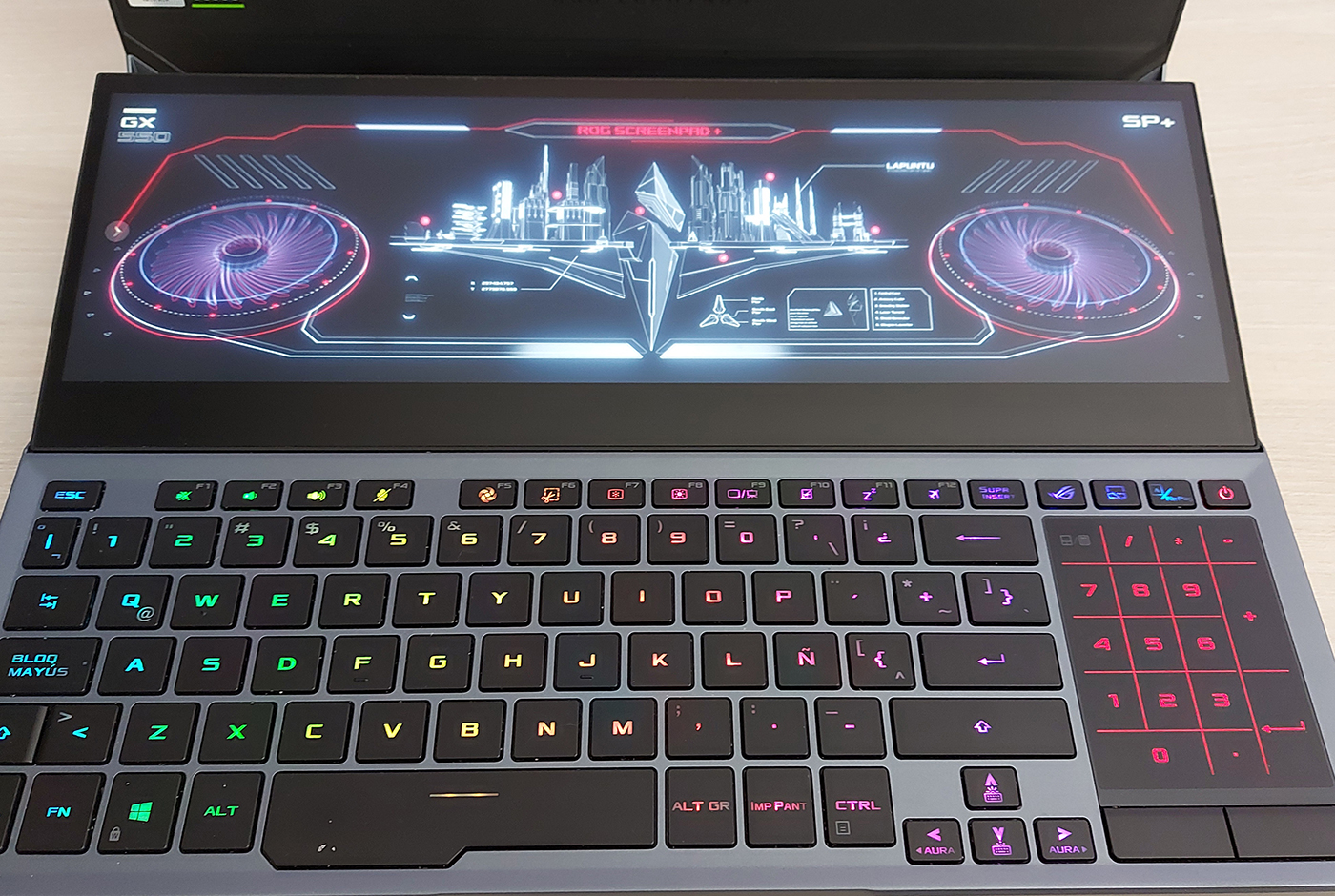 Asus ROG Zephyrus Duos