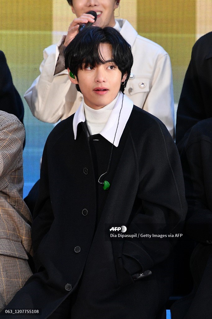 V - BTS
