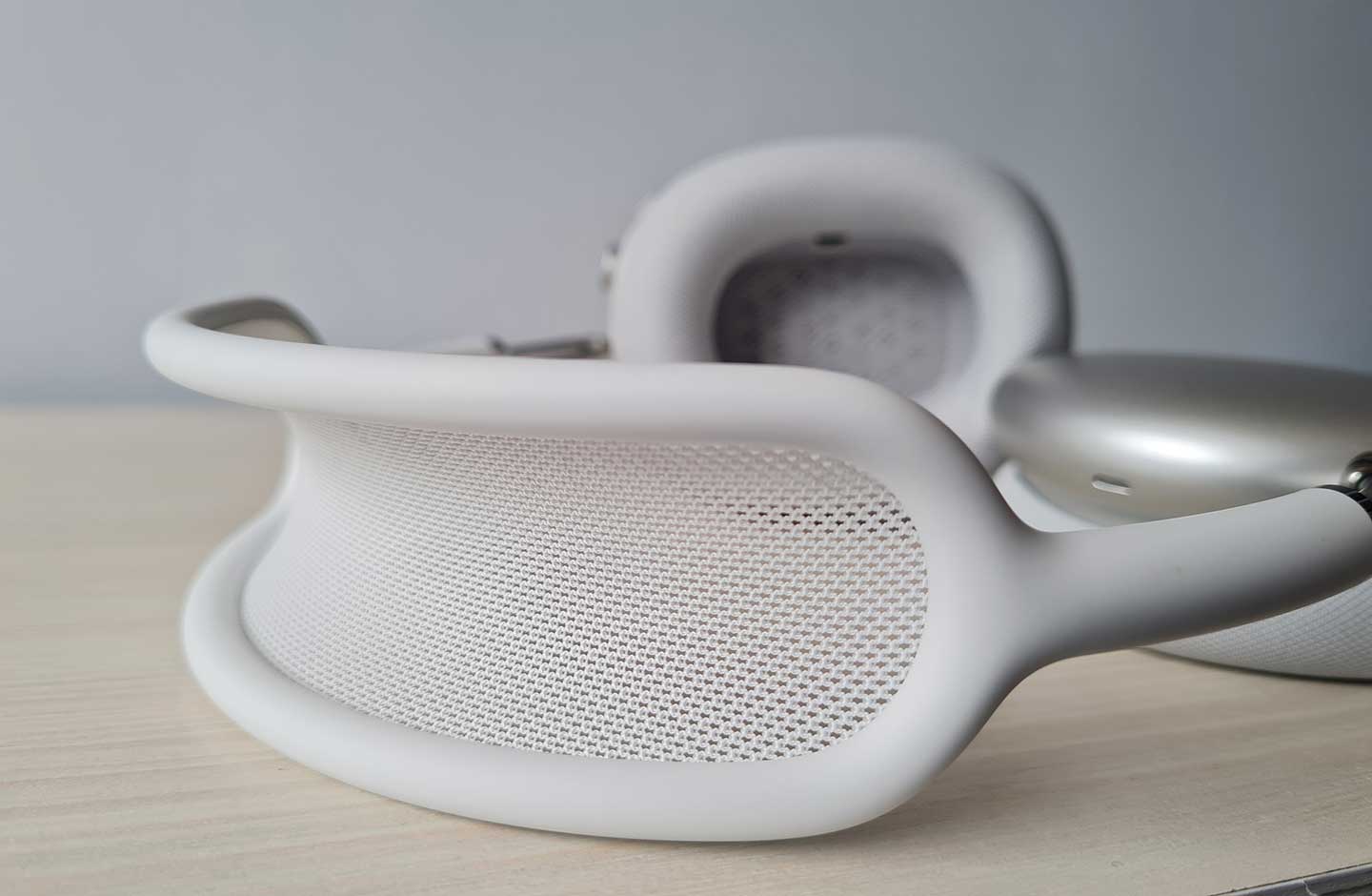 AirPods Max tienen diadema que ayuda a balancear el peso