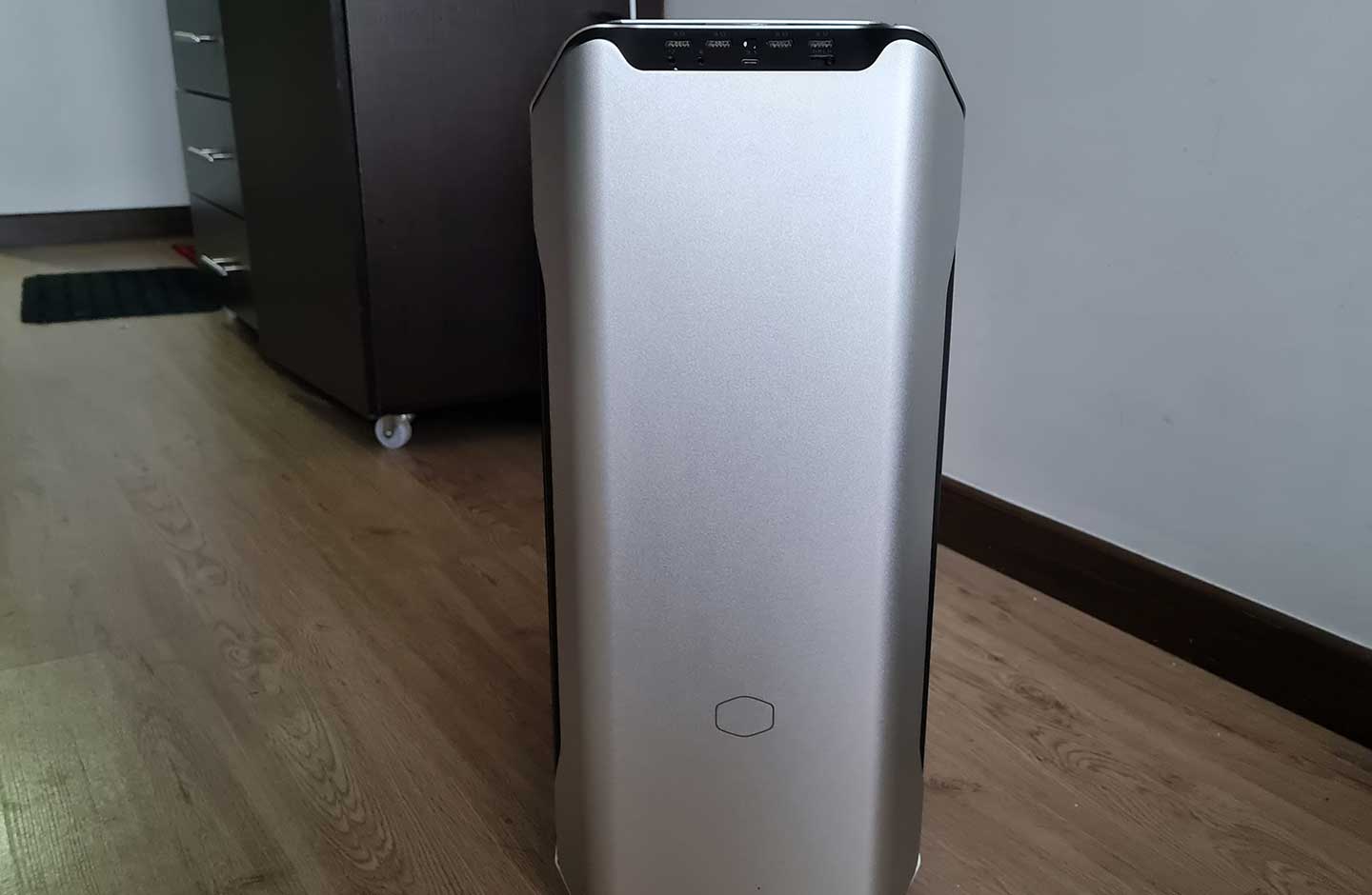 Torre gamer chasis Cooler Master SL600M