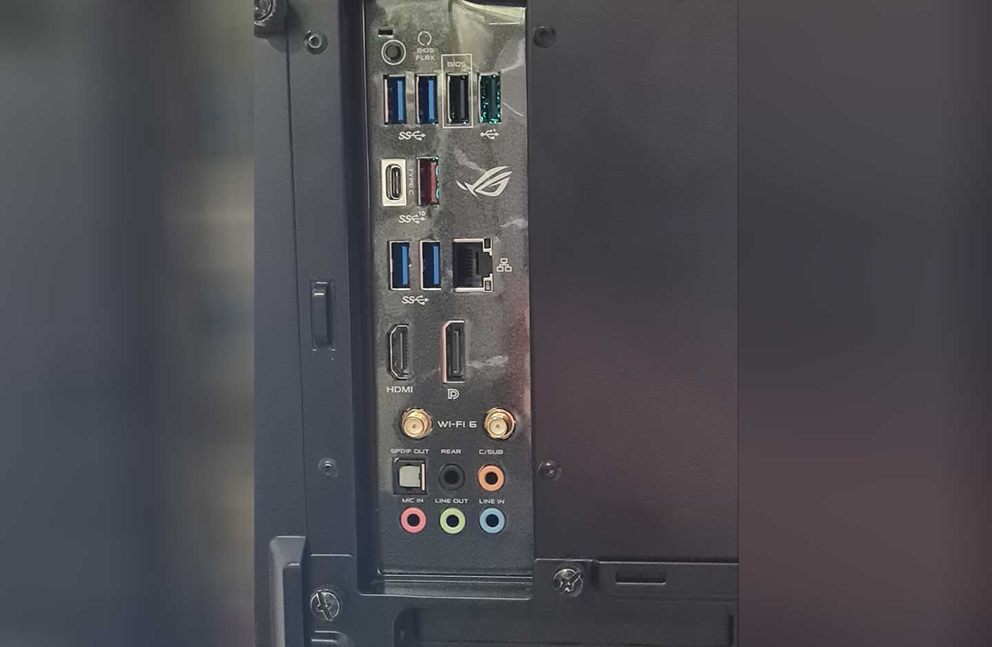 Puertos torre gamer