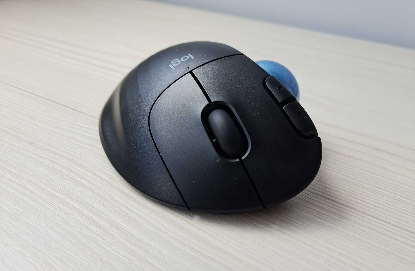 Logitech Ergo M575 Trackball