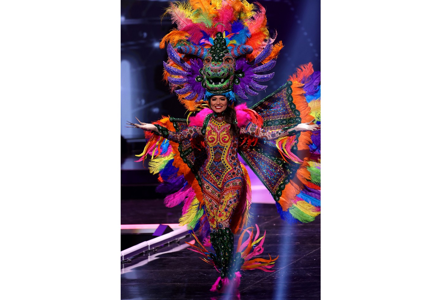 Miss México, Andrea Meza en Miss Universo - desfile en traje tipico