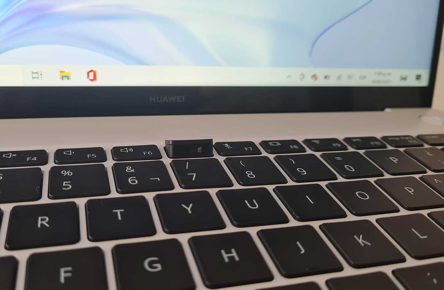 MateBook X Pro