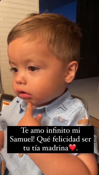 James Rodríguez en el bautizo de Samuel