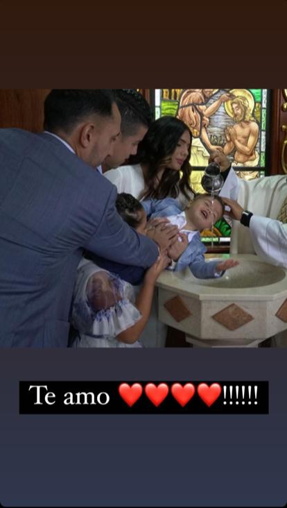 James Rodríguez en el bautizo de Samuel