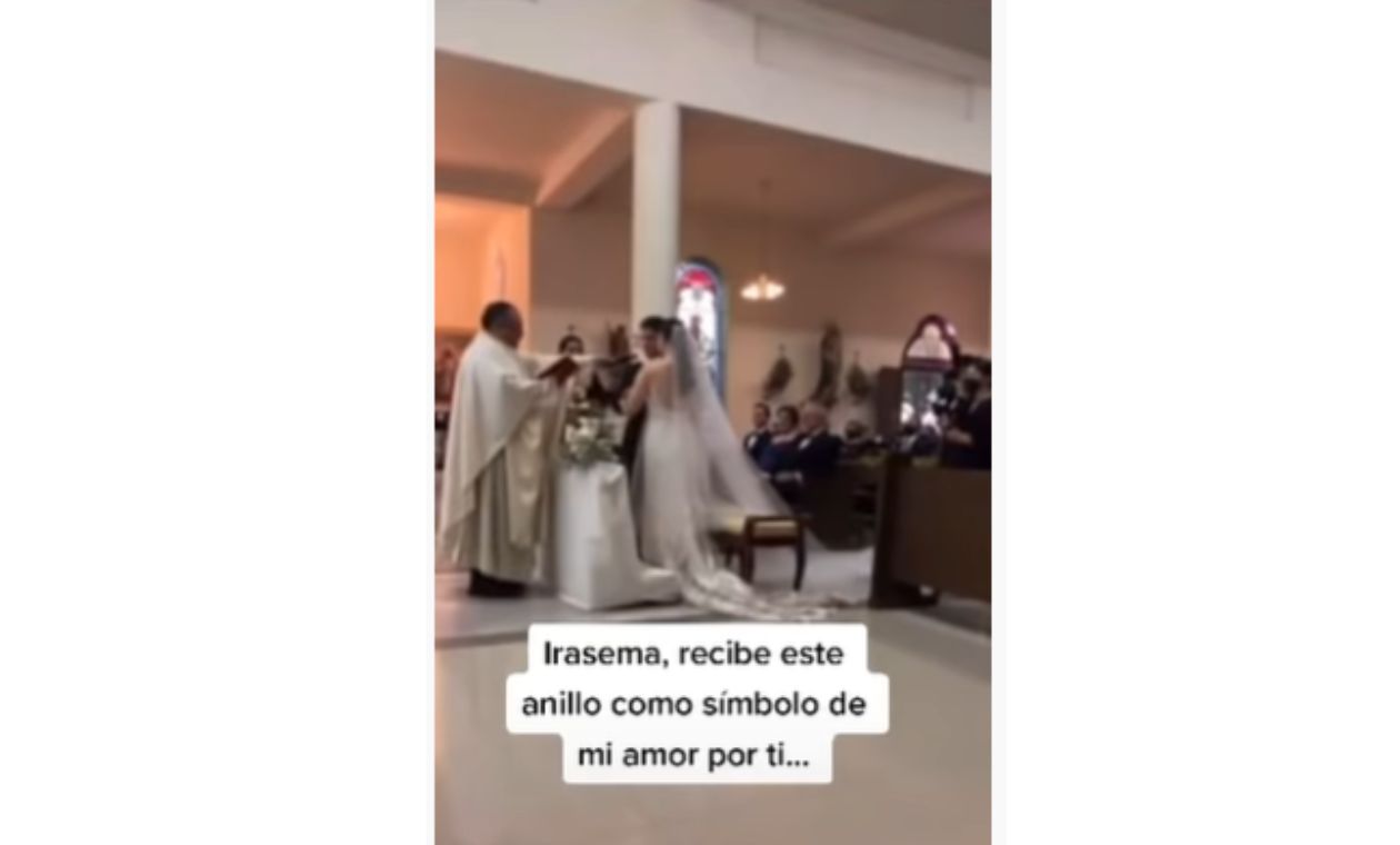 Novio promete a su pareja que “siempre te seré infiel”