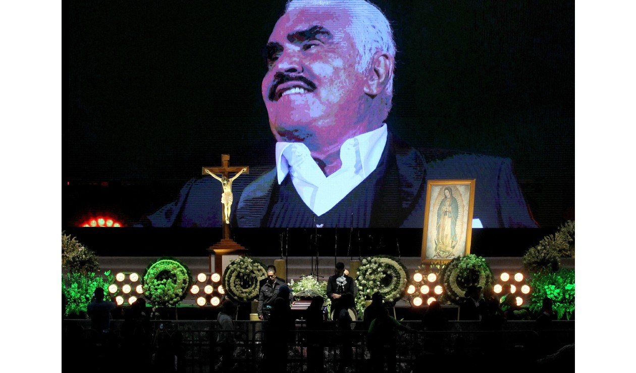 Funeral de Vicente Fernández