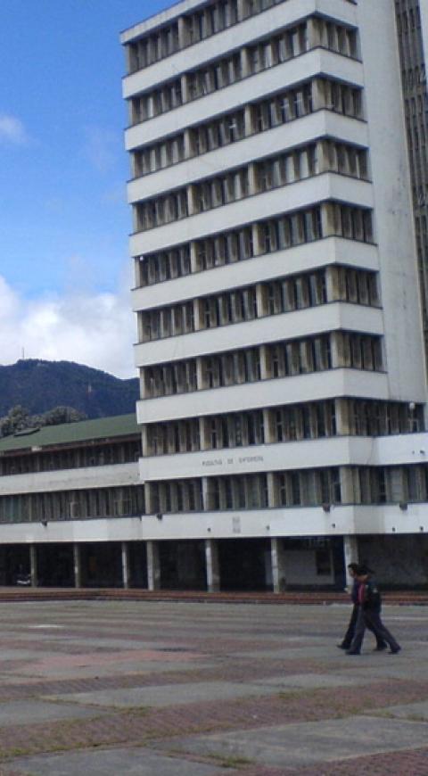 Universidad Nacional