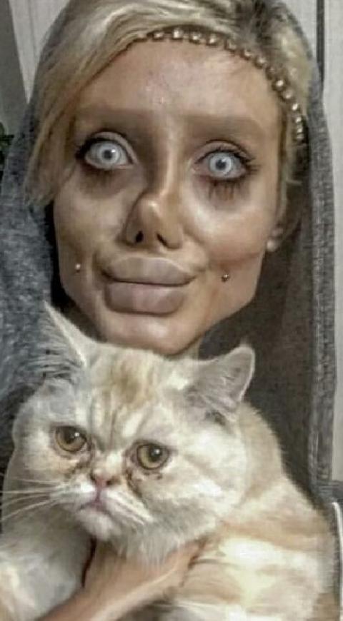 Angelina Jolie iraní