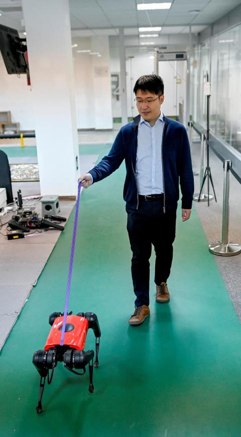 Perros-robot, el último grito tecnológico en China