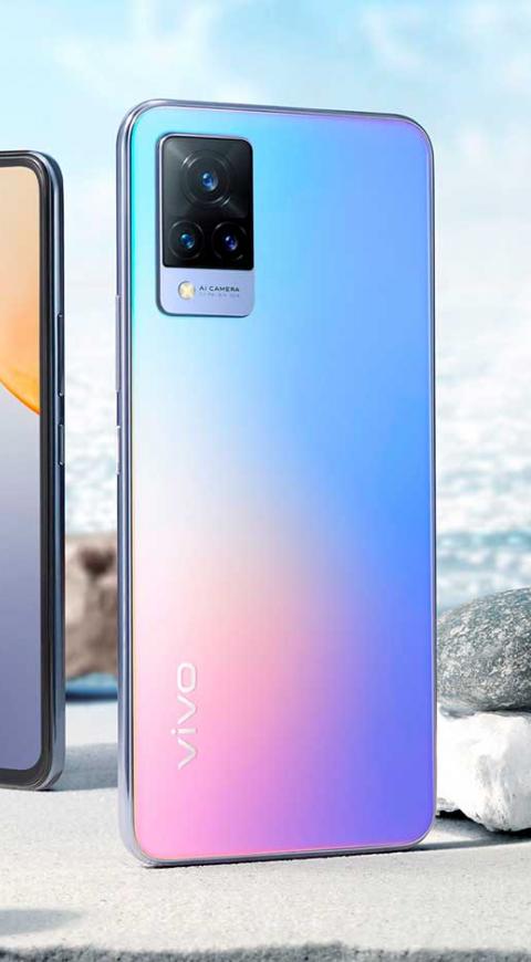 vivo V21, smartphone gama alta