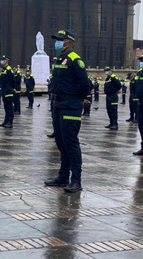 Uniforme policia colombia 2021