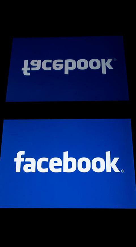 Facebook red social