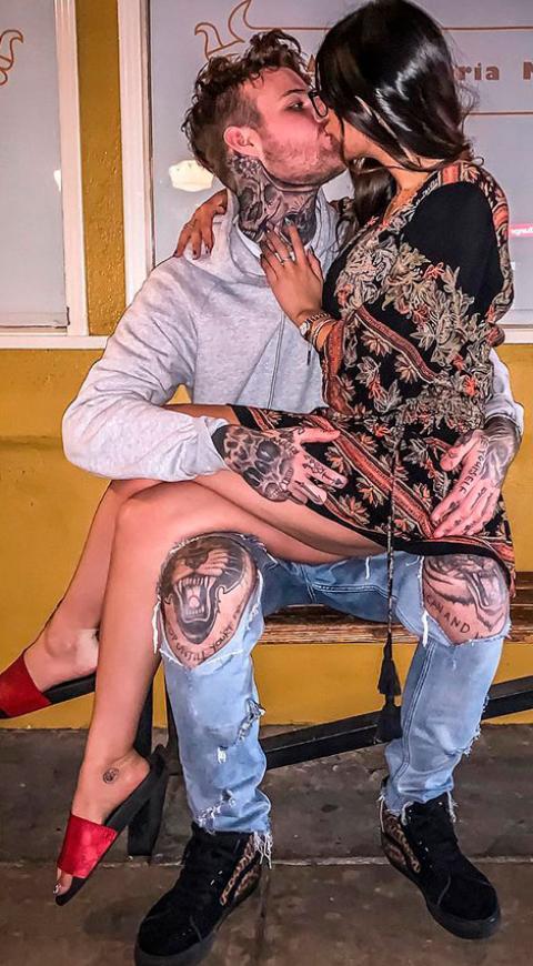 Mía Khalifa y su novio