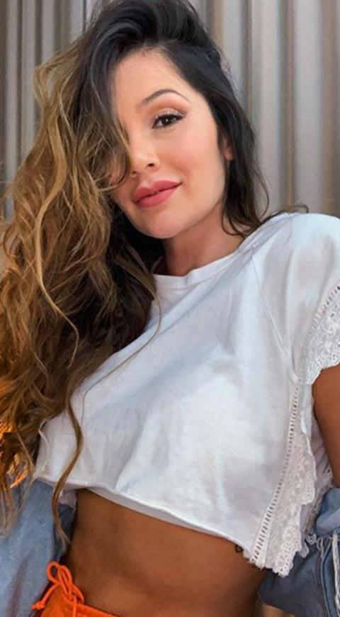 Lina Tejeiro La actriz compartió un #TBT con dos perforaciones que se realizó en su cuerpo.