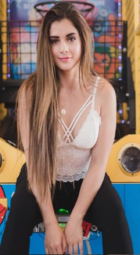 Rafaella, hija de Marbelle