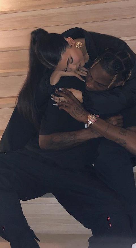 Kylie Jenner y Travis Scott
