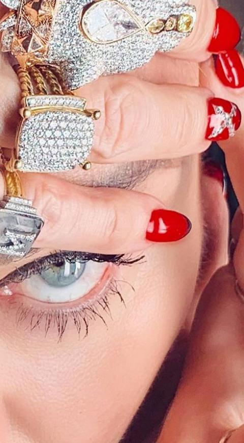Madonna