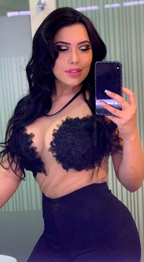 Ana del Castillo