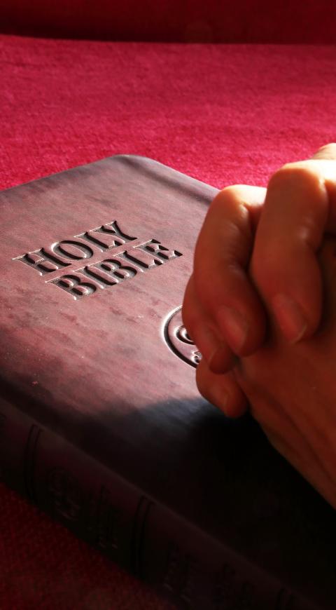Secretos de la Biblia en El Cartel Paranormal