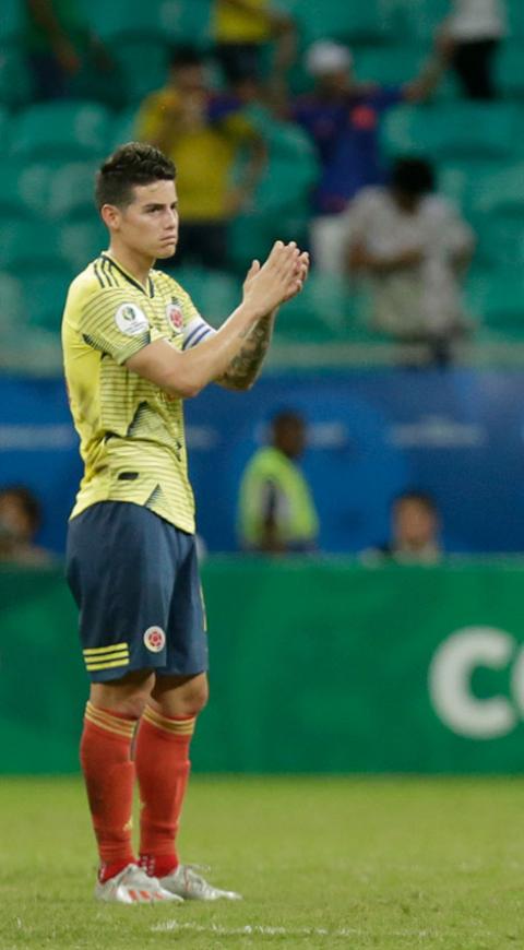 James Rodríguez jugando con la Selección Colombia