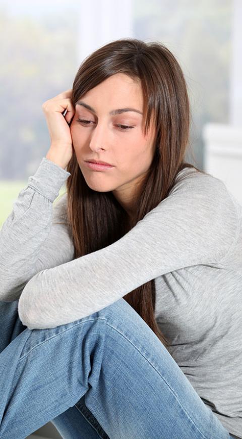 joven deprimida