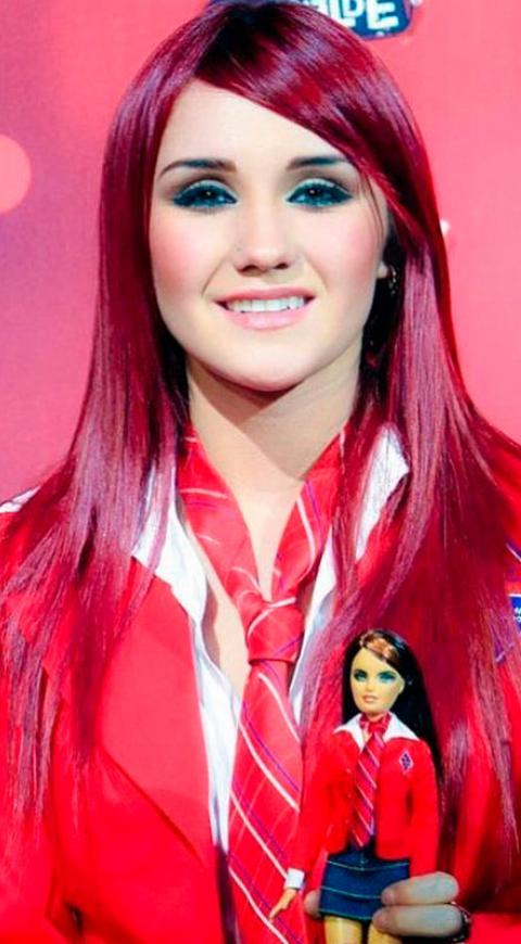 Dulce María interpretó a 'Roberta' en 'Rebelde'