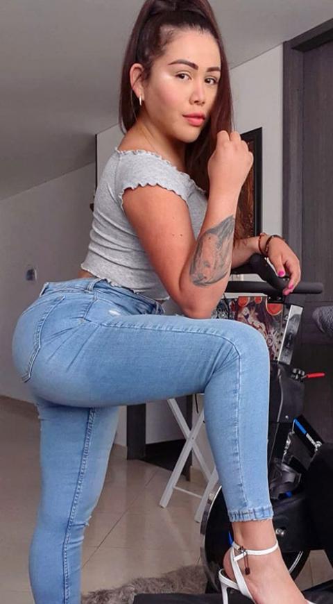 Yina Calderón