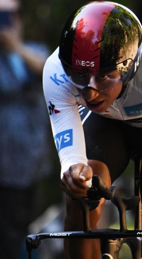Egan Bernal, ciclista del Ineos