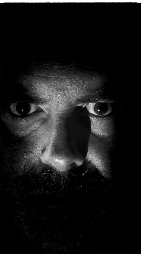 Dones, historias y extraterrestres en El Cartel Paranormal