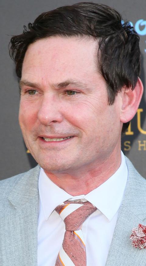 Henry Thomas