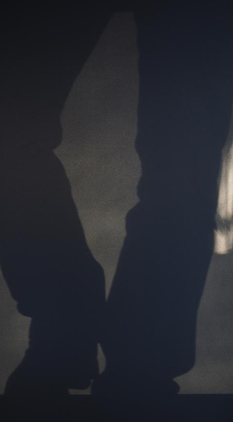 Historias y Parálisis en El Cartel Paranormal