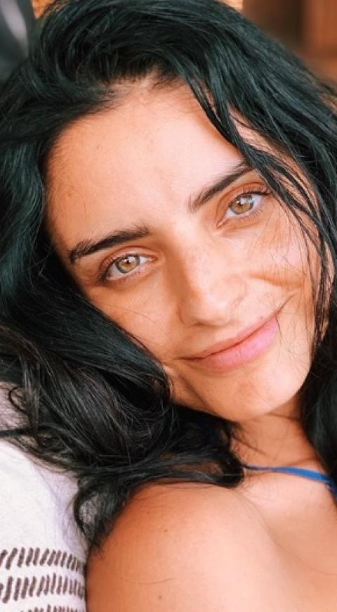Aislinn Derbez
