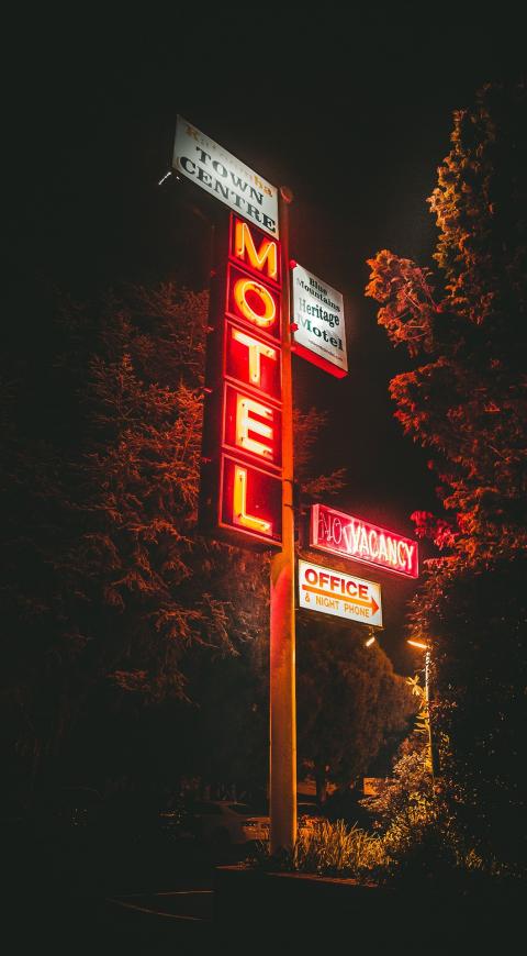 Amor de motel en El Cartel - Agosto 19