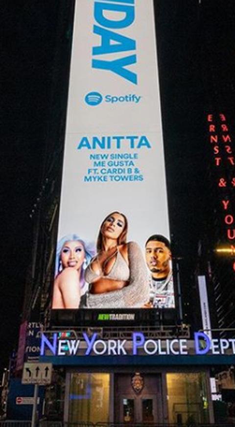 Anitta, Cardi B y Myke Towers