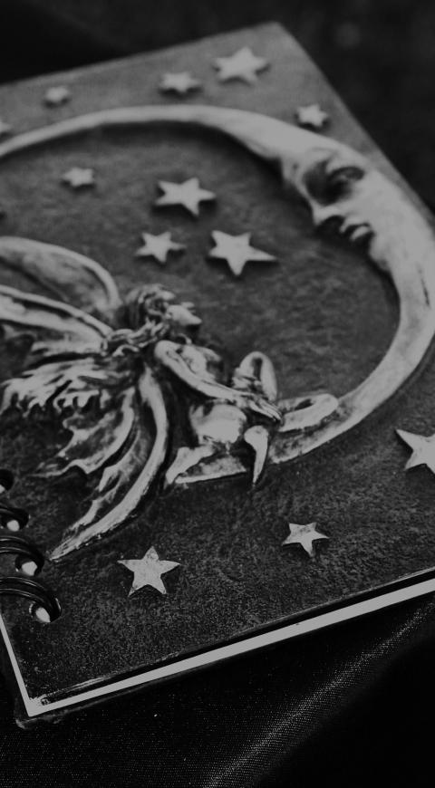 Historias de futuros aterradores en El Cartel Paranormal - Abril 12