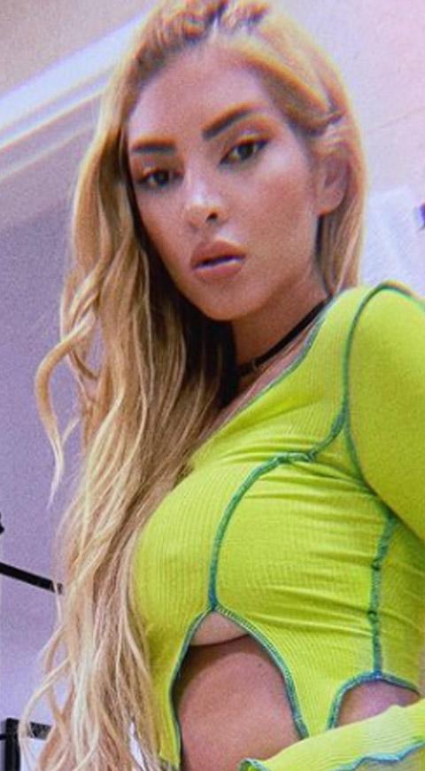 Dani Duke Dani Duke