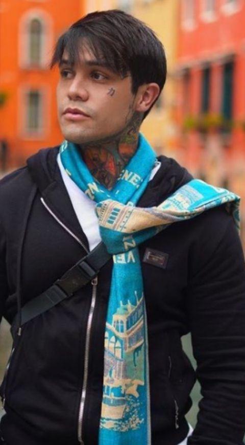 Yeferson Cossio Yeferson Cossio