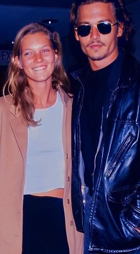 Johnny Depp y Kate Moss Johnny Depp y Kate Moss hace varios años