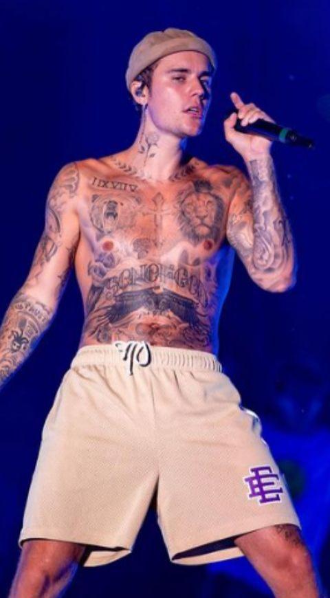 Justin Bieber Justin Bieber tiene parálisis facial